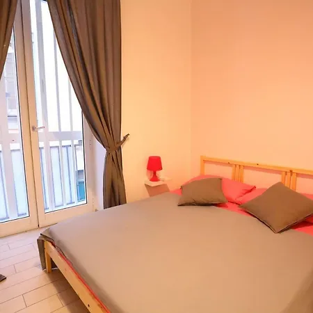 Bed & Breakfast A Festa Naples