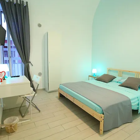 Bed & Breakfast A Festa Naples